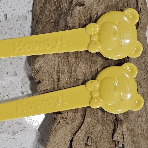 Sanrio 💫 Authentic Japan Import Fork & Spoon "Fuzzy Friends" 1977 Howdy! - Picture 3 of 7